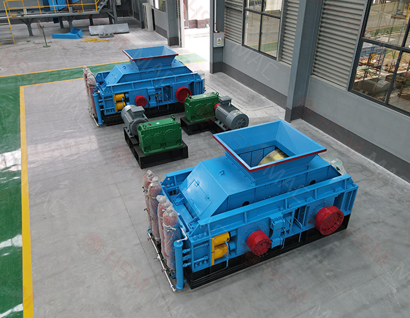 哪種對(duì)輥制砂機(jī)好？時(shí)產(chǎn)200噸的制砂機(jī)型號(hào)